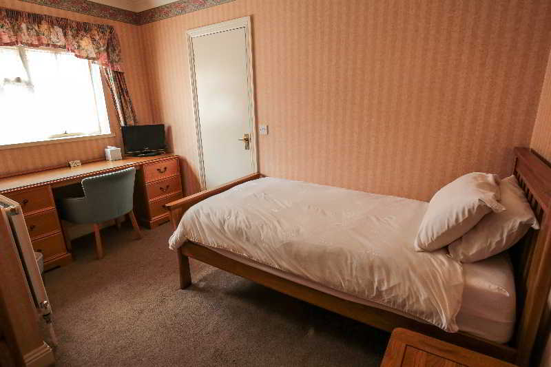 Fernbank Hotel Basingstoke Zewnętrze zdjęcie