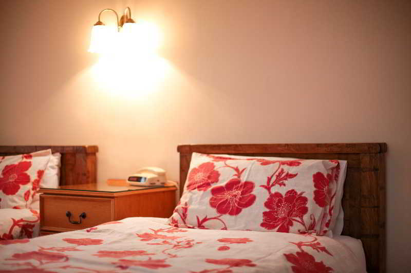 Fernbank Hotel Basingstoke Zewnętrze zdjęcie