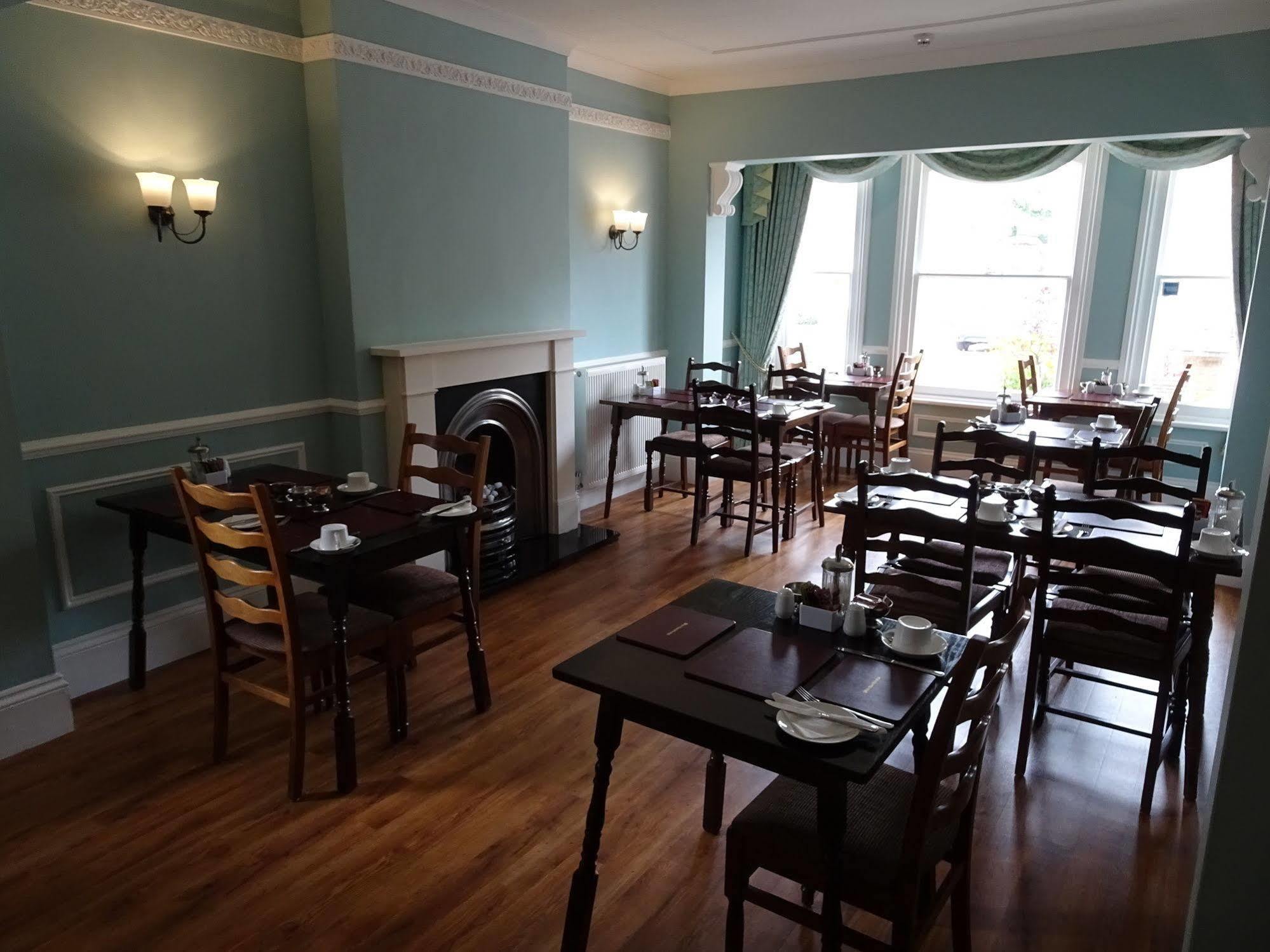 Fernbank Hotel Basingstoke Zewnętrze zdjęcie