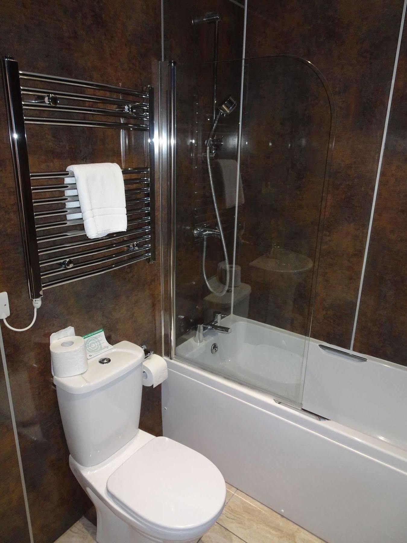 Fernbank Hotel Basingstoke Zewnętrze zdjęcie